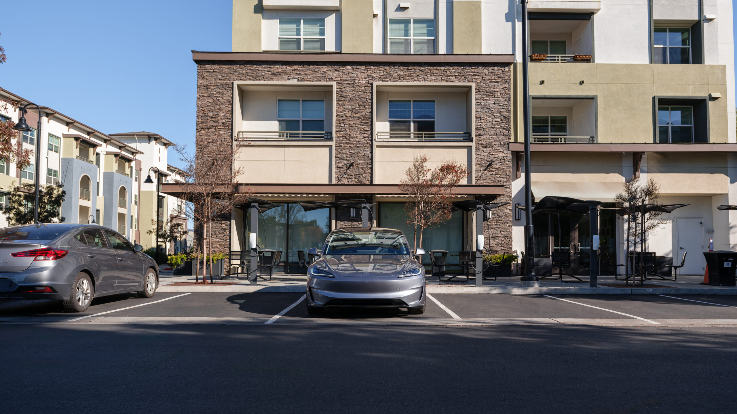 Tesla stock rises another 3%: what’s fueling the recent rally?